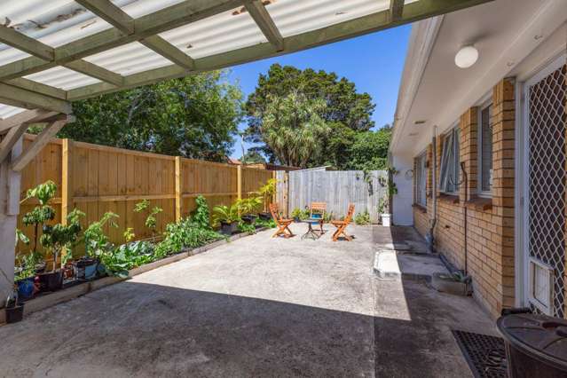 2/219 Saint George Street Papatoetoe_3