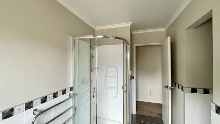 33a Avondale Road Avondale_11