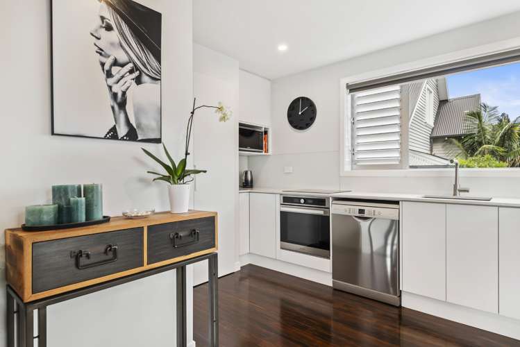 1/2a Earnoch Avenue Takapuna_16