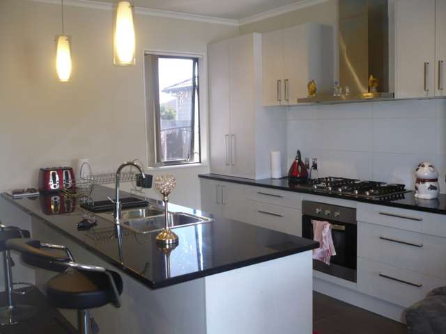 4 Hihi Avenue Takanini_3