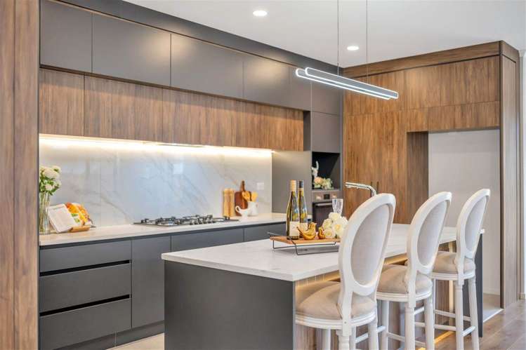 11 Tullymore Drive Flat Bush_15