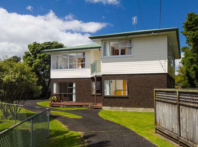 39 Fickling Avenue Mount Roskill_2