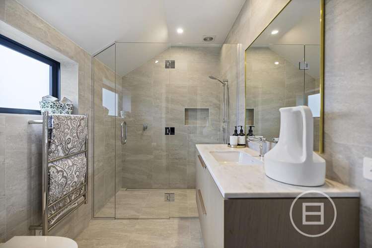 151A Upton Street Wanaka_14