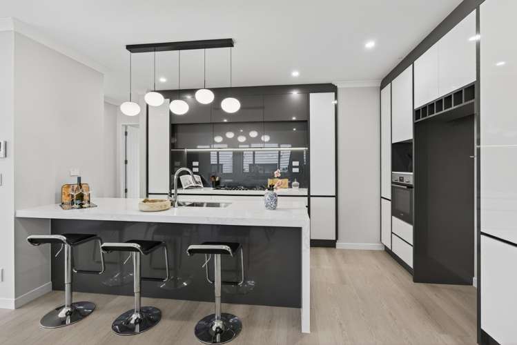 2 Ballyalton Crescent Flat Bush_11