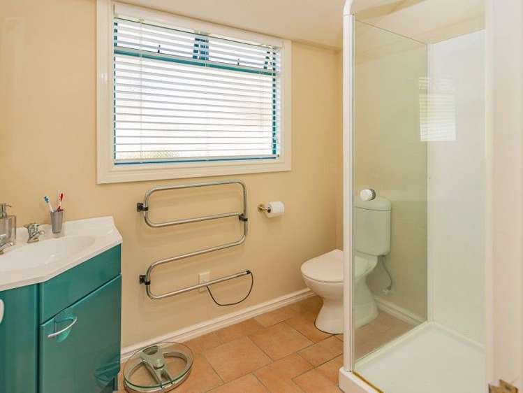 10 Ardilea Avenue Stoke_15