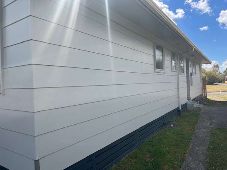 55 James Henry Crescent Huntly_14