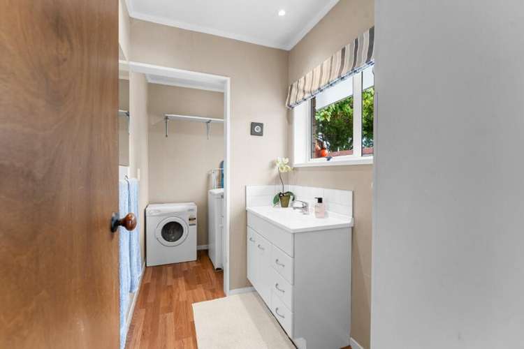 50a Andrew Place Otumoetai_12