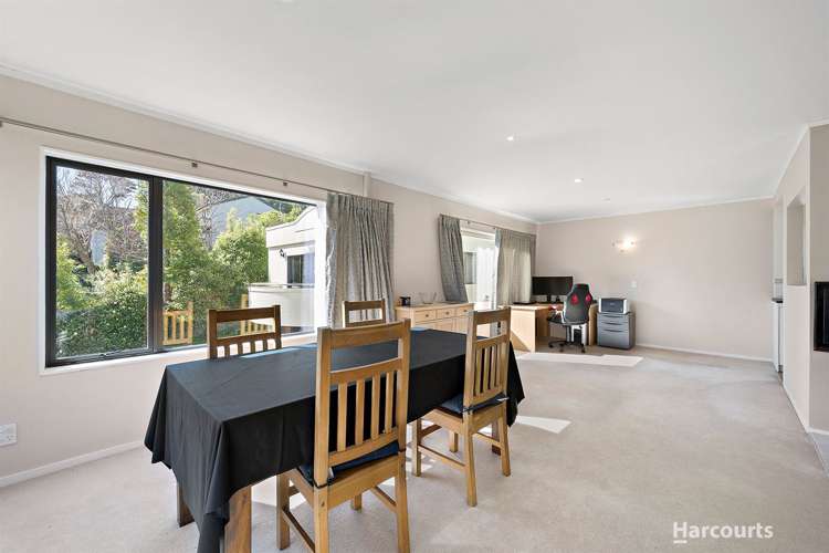 2/14 Duncan Street Tawa_5