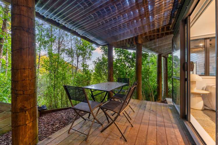 339 Ridge Road Paremoremo_27