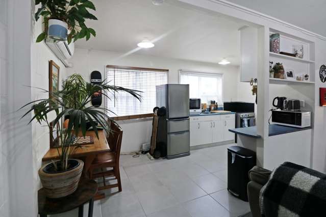 C/121 Bell Road 1369_1