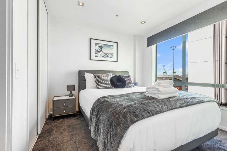 421/6 Dockside Lane Auckland Central_6