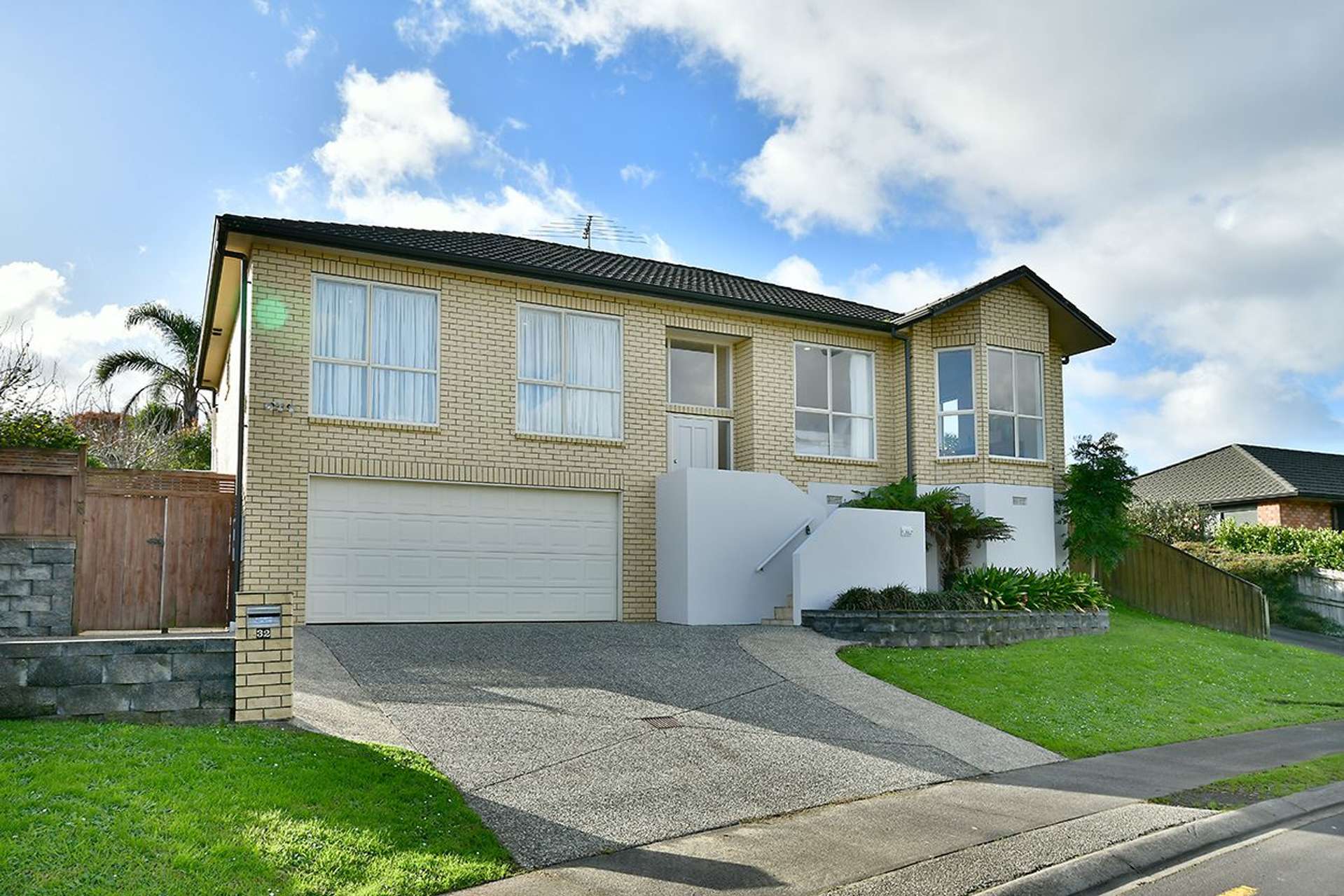 32 Tauranga Place Orewa_0