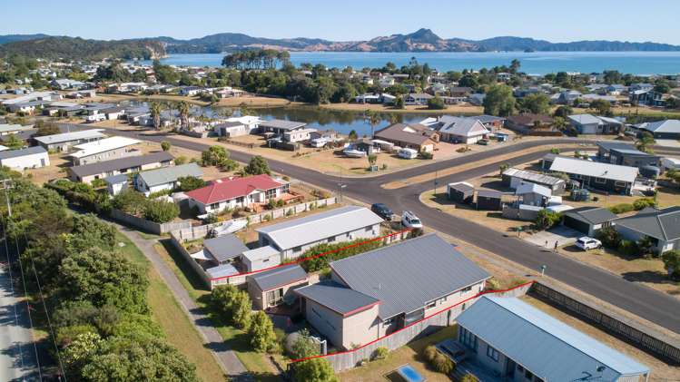 50 Scott Drive Cooks Beach_16