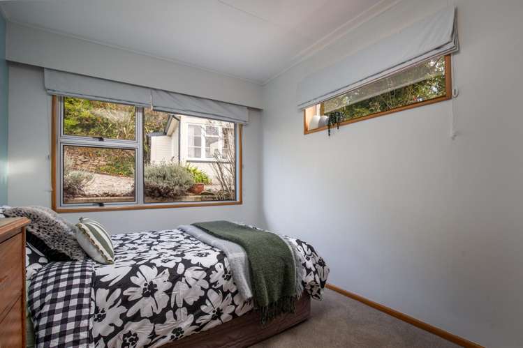 18 Branxholm Street Roxburgh_11
