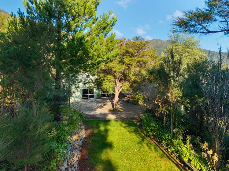 165 Boons Valley Road Picton_44