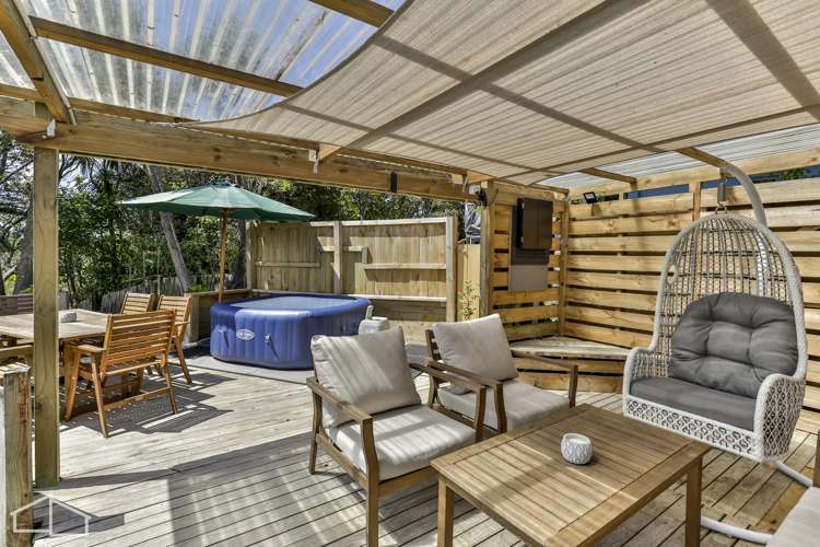 155 Victory Road Laingholm_18