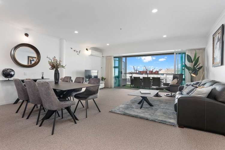 32/139 Quay Street Waitemata Harbour_0