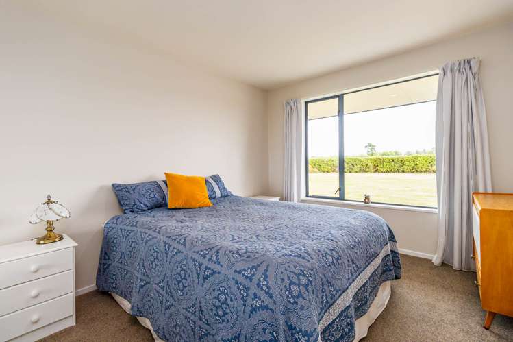 352 Boundary Road Willowby_11