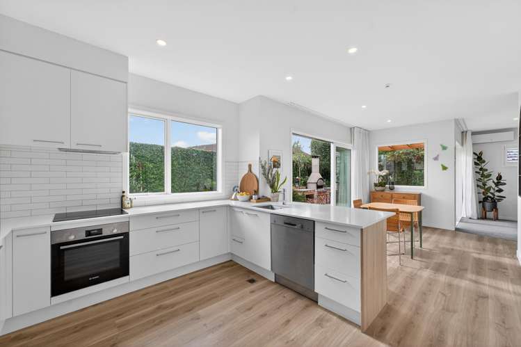 8/27 Dunkirk Road Panmure_3