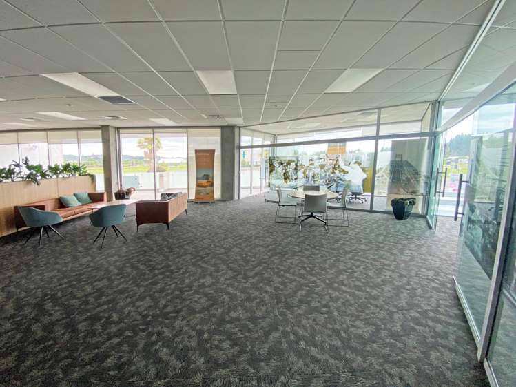 Bishop Dunn Place Flat Bush_3