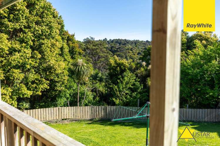 1121 Huia Road Huia_16