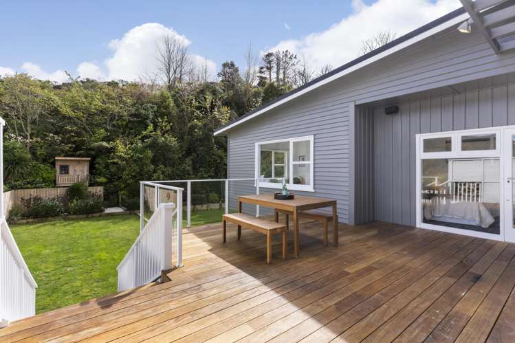 44 Friend Street Karori_30