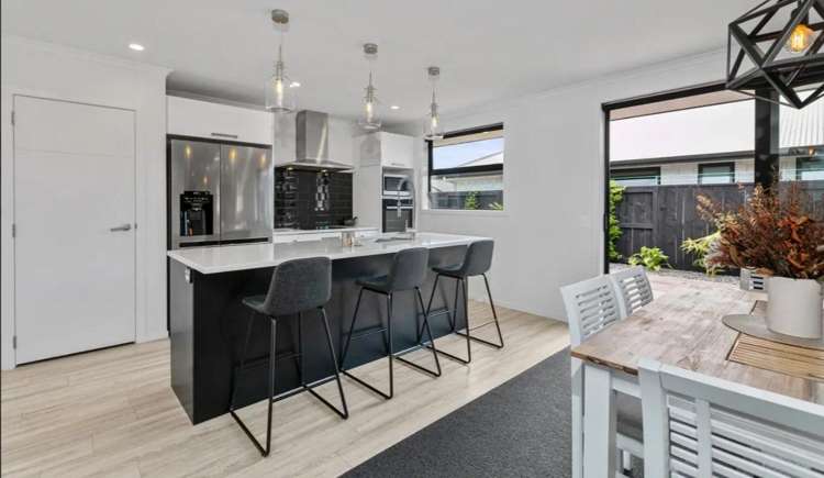 11 Fuller Street 1131_1