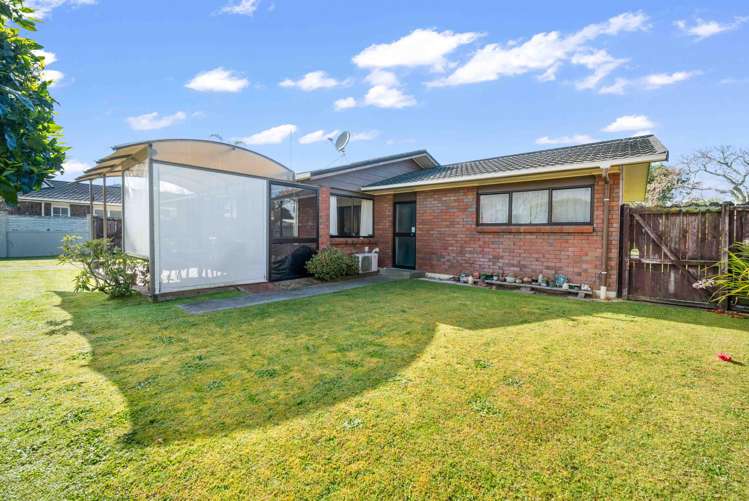 28 Evanda Crescent Conifer Grove_18