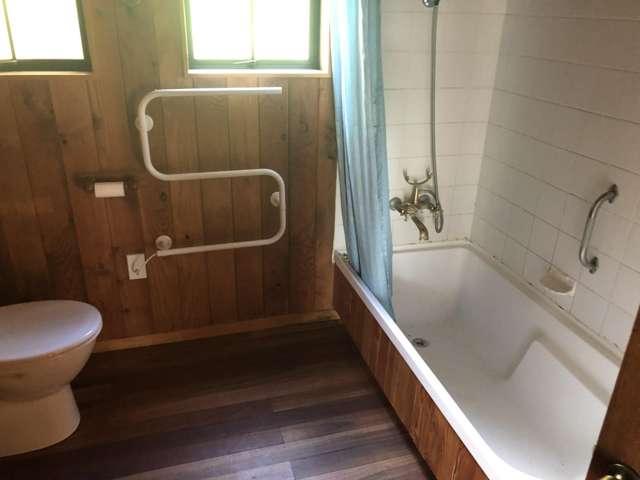 196 Lindsay Road 2757_4