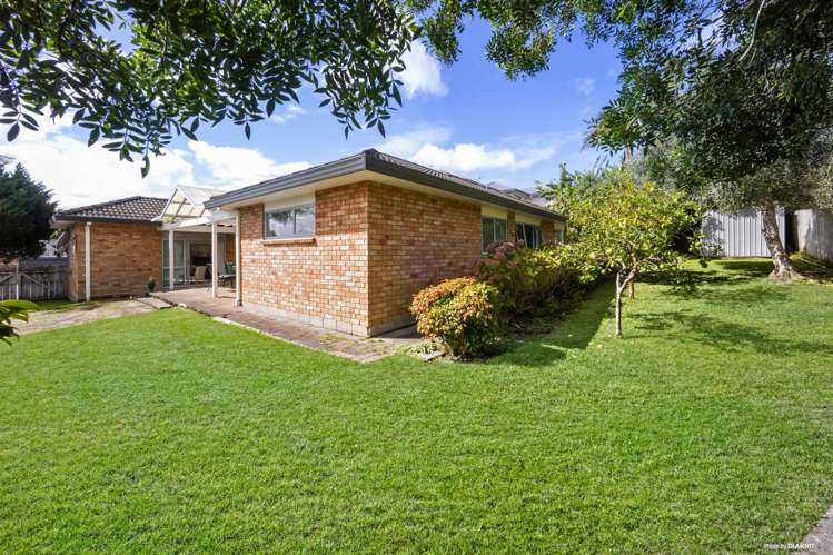 28 Roy Maloney Drive Henderson Heights_1