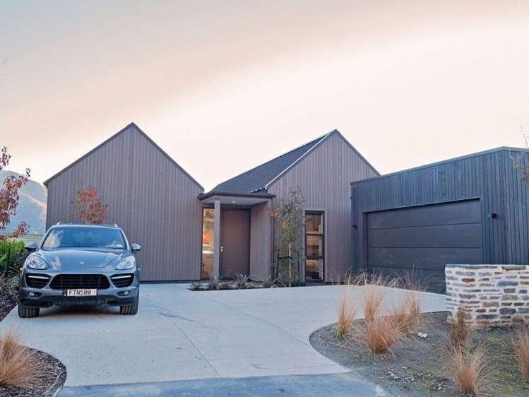 48 Falconer Rise Jacks Point_13