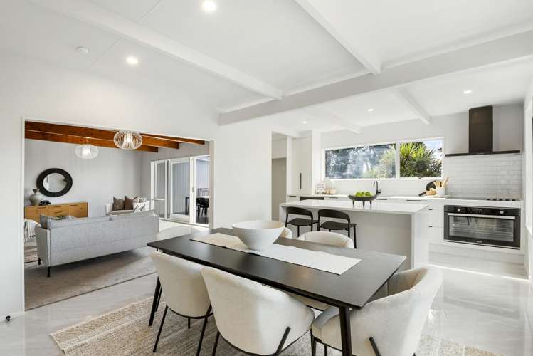 2/35a Rangatira Road Beach Haven_10