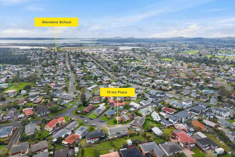10 Ian Place Glendene_27