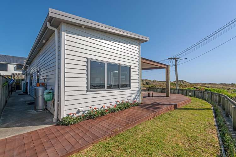 20 Ocean Beach Street Foxton Beach_20