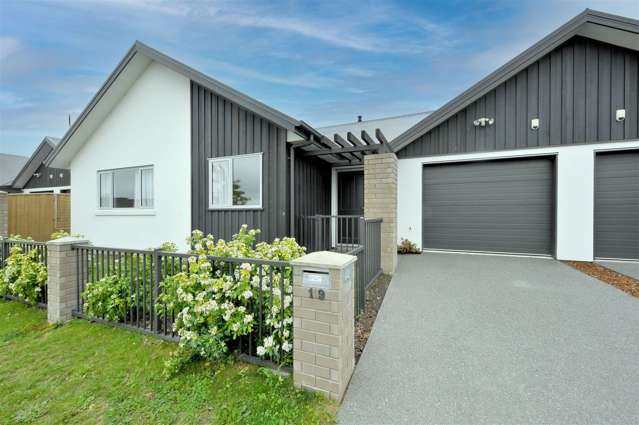 Three-bedroom townhouse