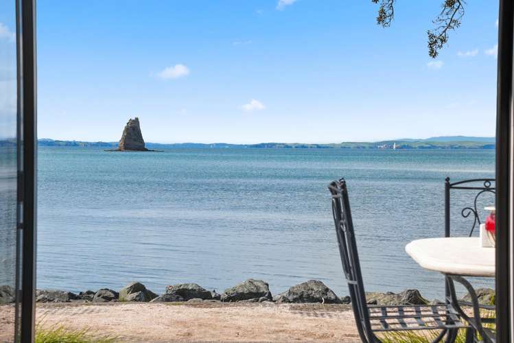 12 Matakatia Parade Matakatia_4