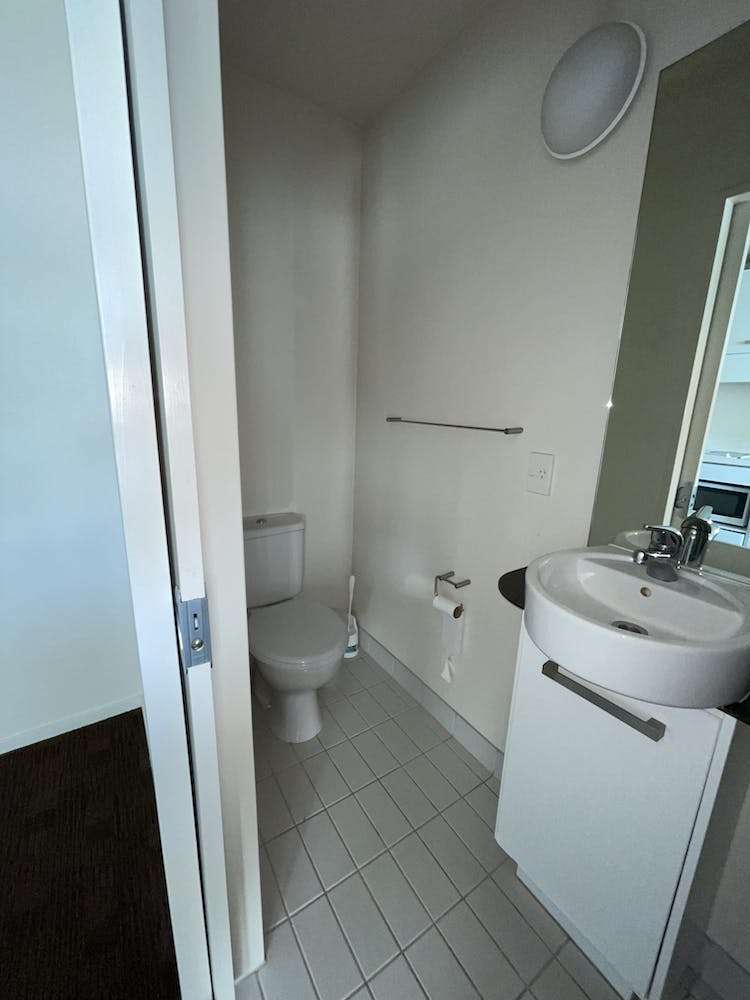 1714/10 Waterloo Quadrant Auckland Central_13