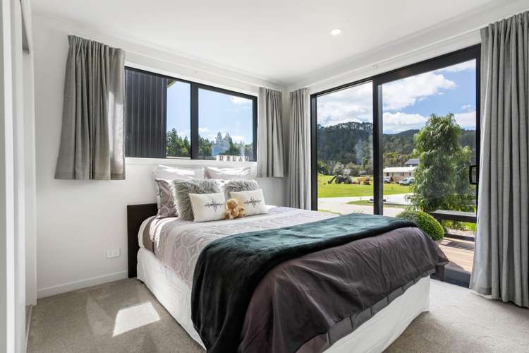 18 Pinnacles Lane Pauanui_16