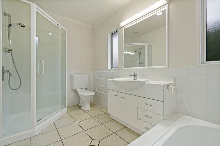 2/43 Hillsborough Road Hillsborough_9