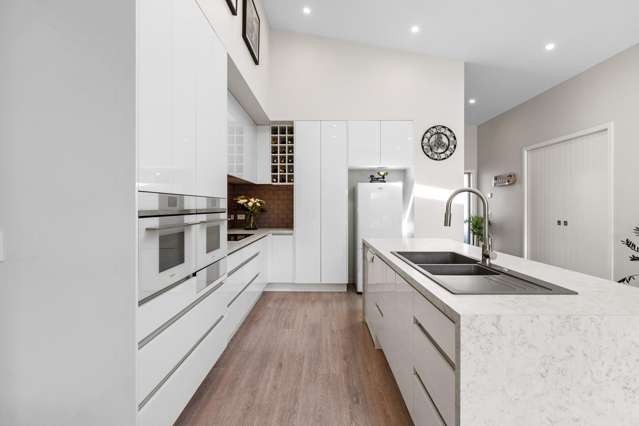 42 Arbuckle Road Frimley_4