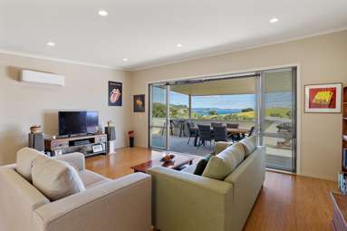 10 Otama Beach Road_2