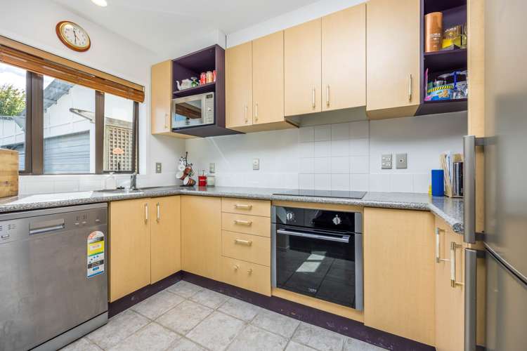 4/92 Bush Road Albany_5