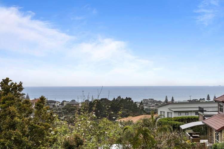 73 Waldorf Crescent Orewa_12