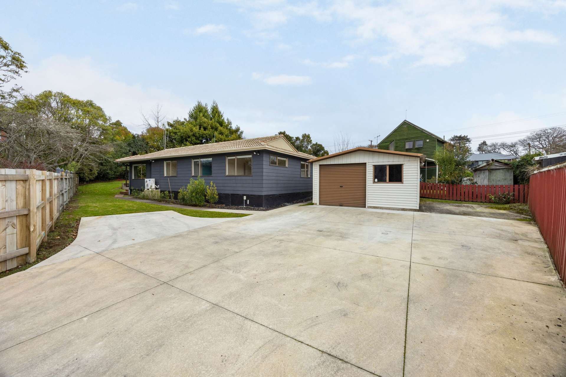 7 Eliot Place Leamington_0