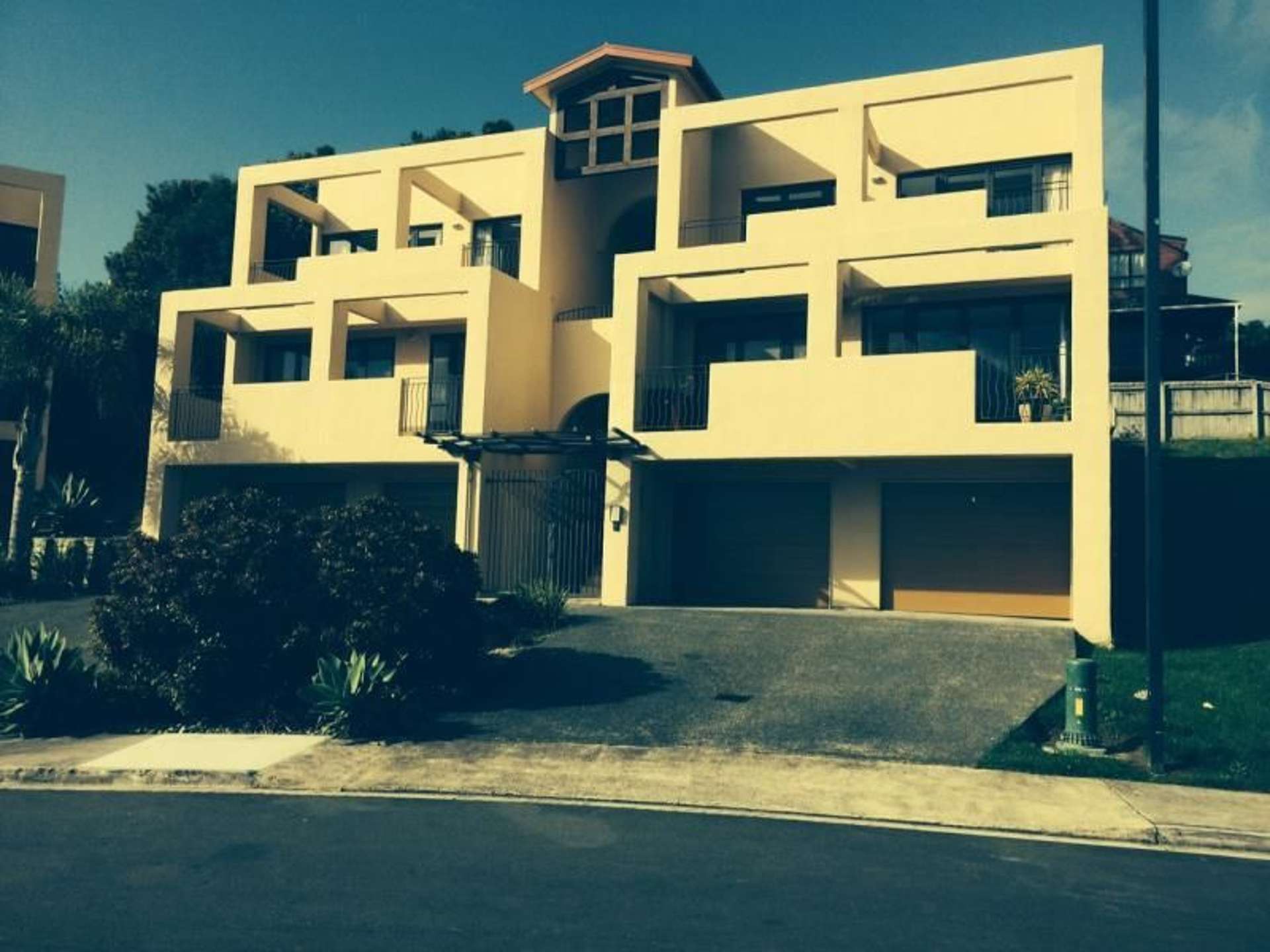 1/5 Monte Cassino Place Birkdale_0