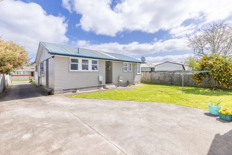 22 Sefton Crescent Chartwell_17