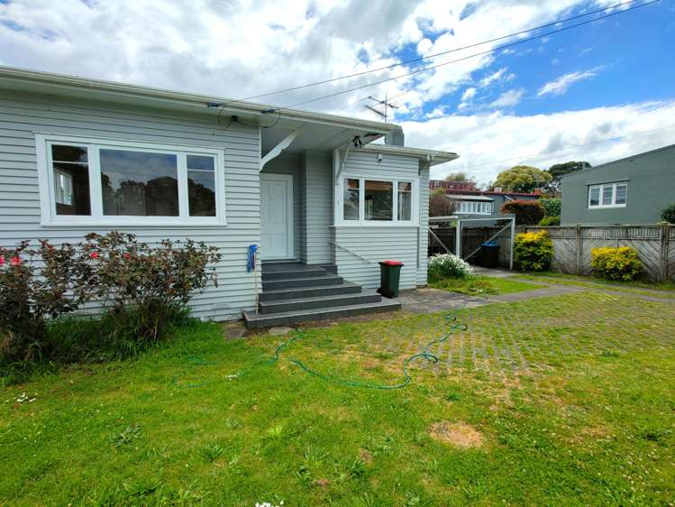 1 Invermay Avenue 罗斯基尔山奥克兰新西兰_3