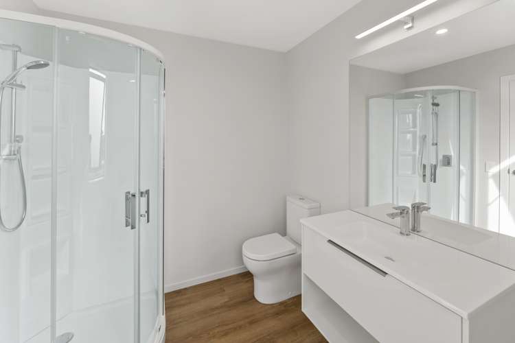 1 Hanworth Road Richmond_13