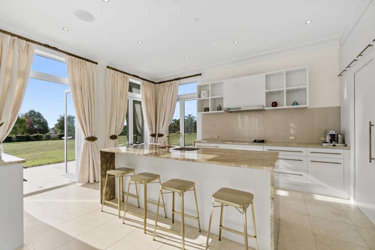 64 Porterfield Road Whitford_15