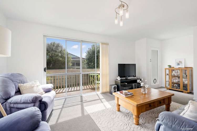 10 Crispian Place Manurewa_5